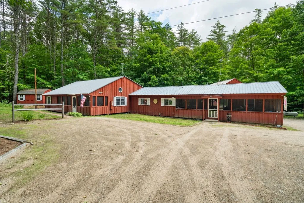 51 Foss Flats Road Sandwich NH 03259
