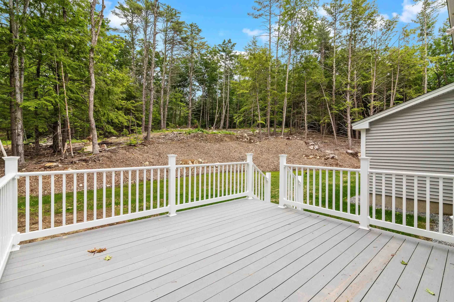 308 Montelona Road Goffstown NH 03045