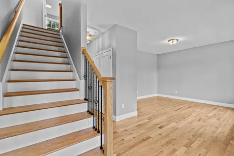 308 Montelona Road Goffstown NH 03045