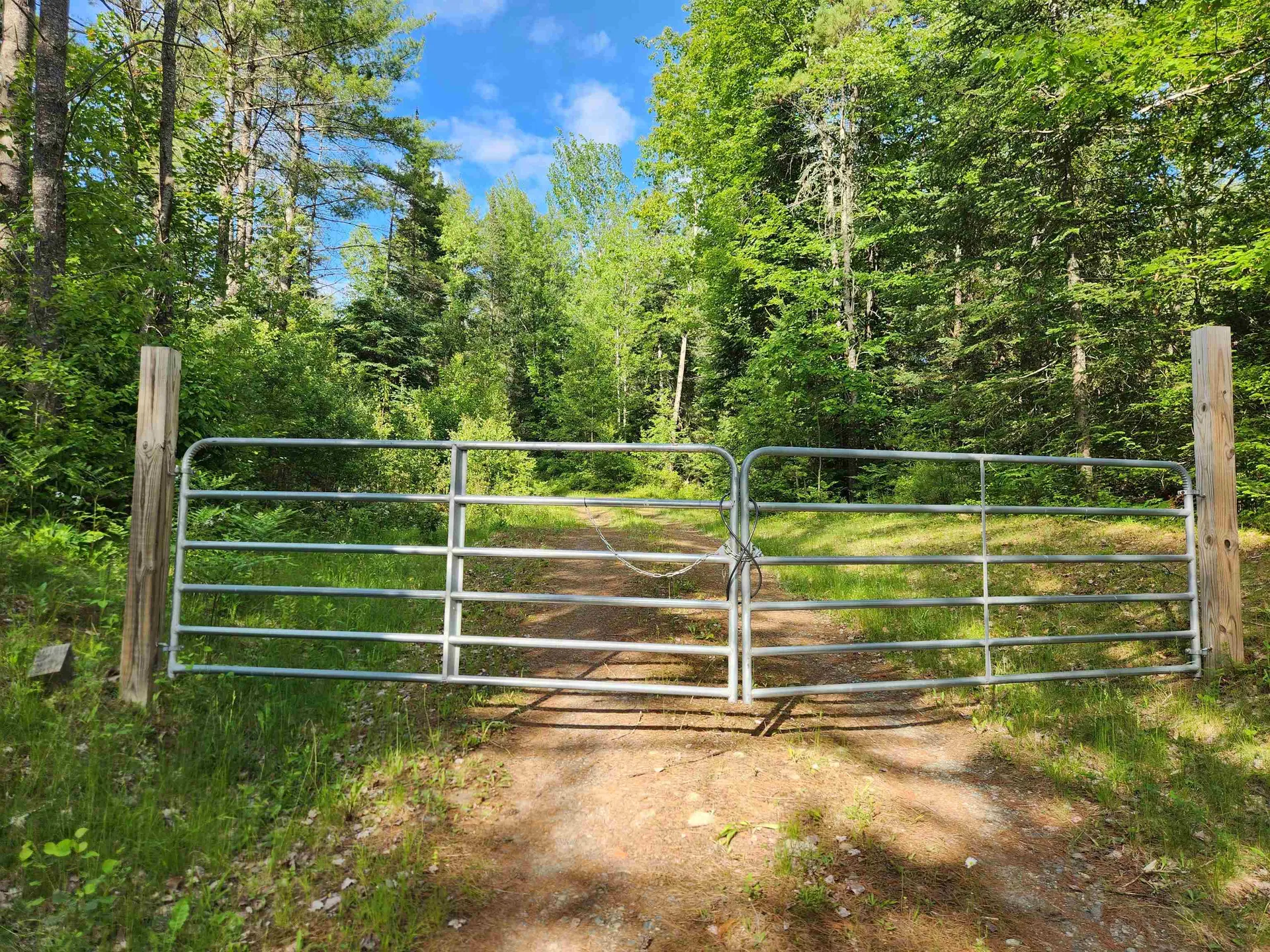 633 Whitefield Road Dalton NH 03598