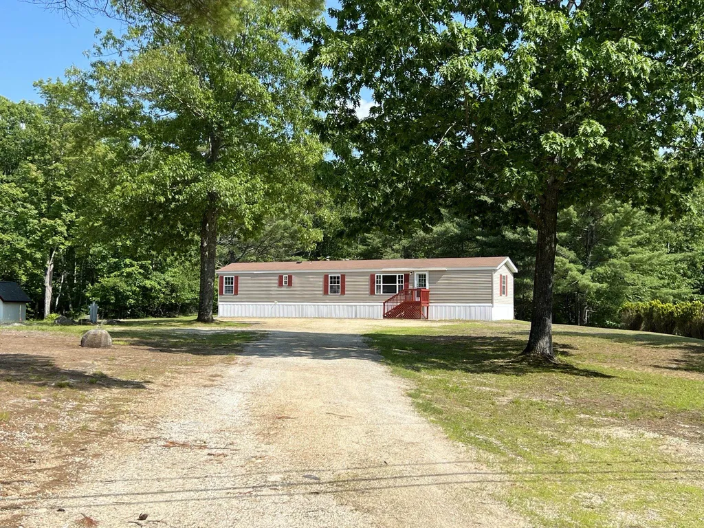 155 Wildwood Drive Pittsfield NH 03263