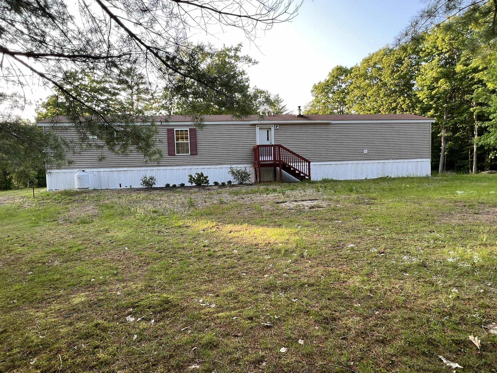 155 Wildwood Drive Pittsfield NH 03263