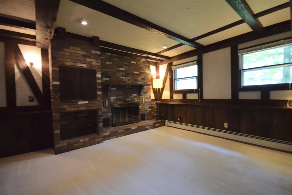 58 Greenbriar Drive Essex VT 05452