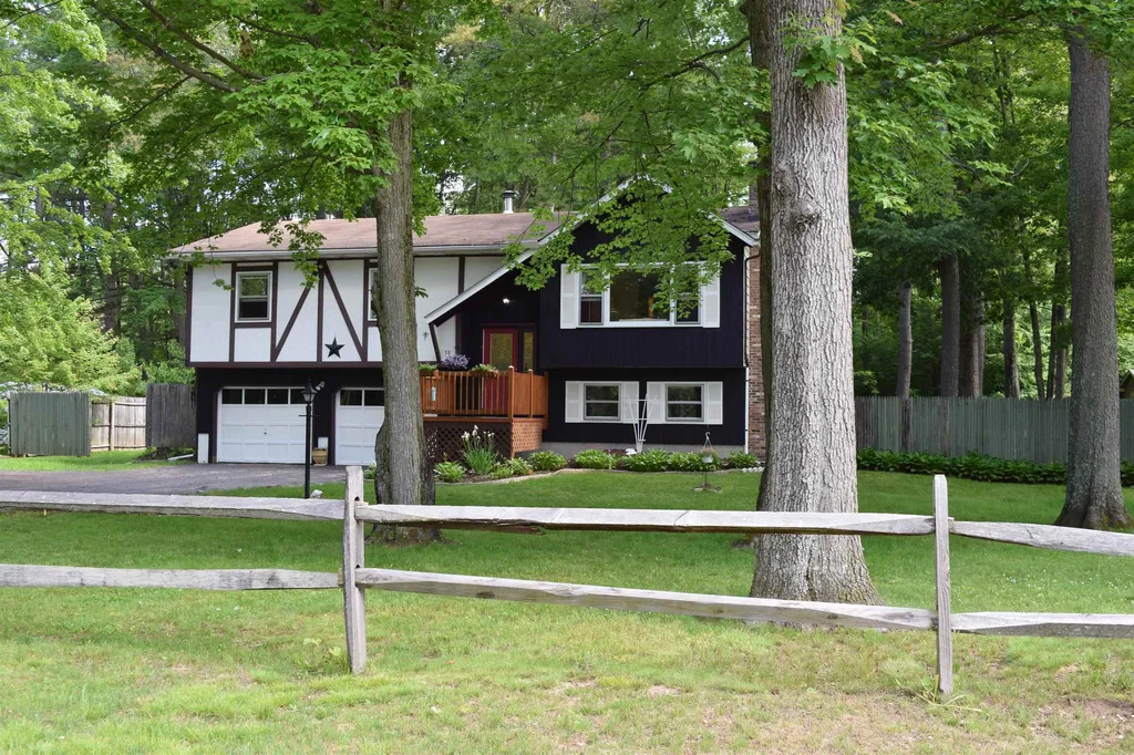 58 Greenbriar Drive Essex VT 05452