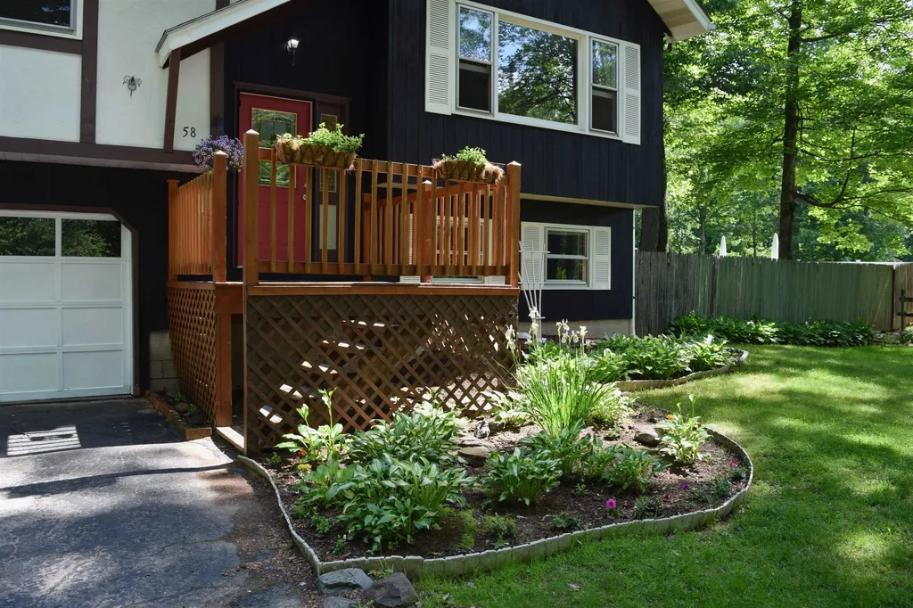 58 Greenbriar Drive Essex VT 05452