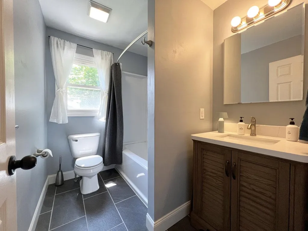 256 Oak Circle Colchester VT 05446