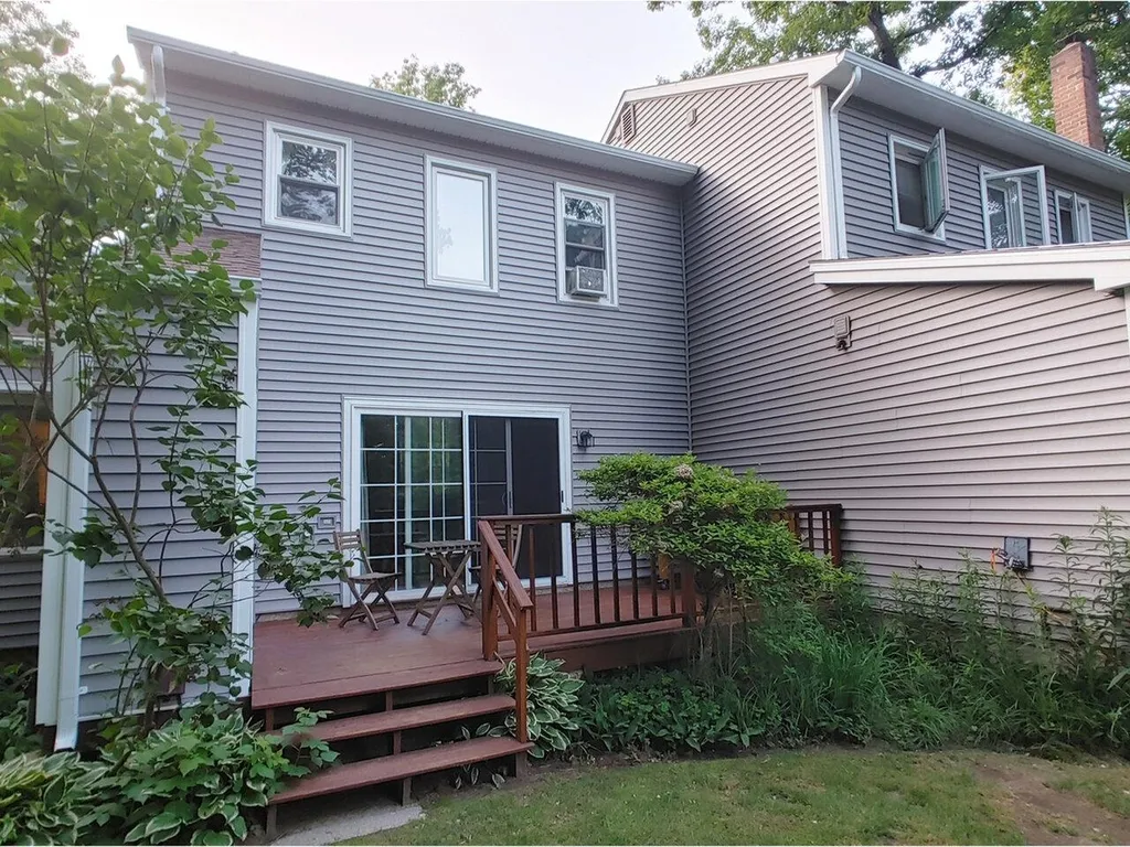 256 Oak Circle Colchester VT 05446