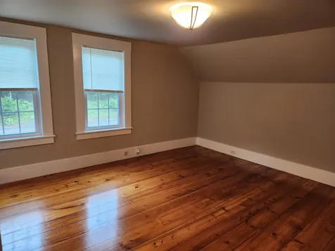 5 Gile Road Raymond NH 03077