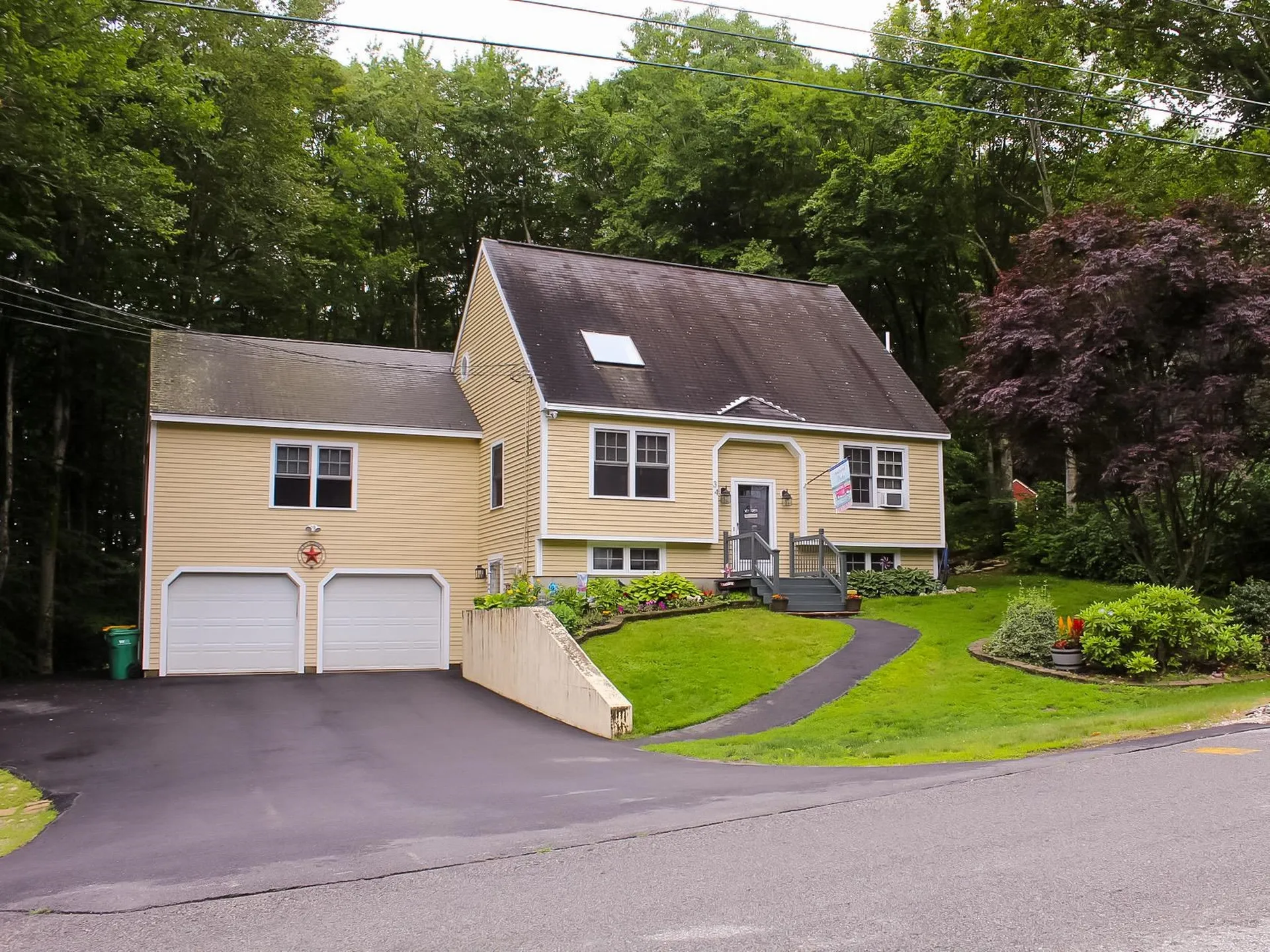 34 Ledgeview Drive Rochester NH 03839
