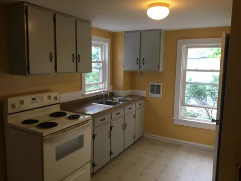 10 School Street Troy NH 03465