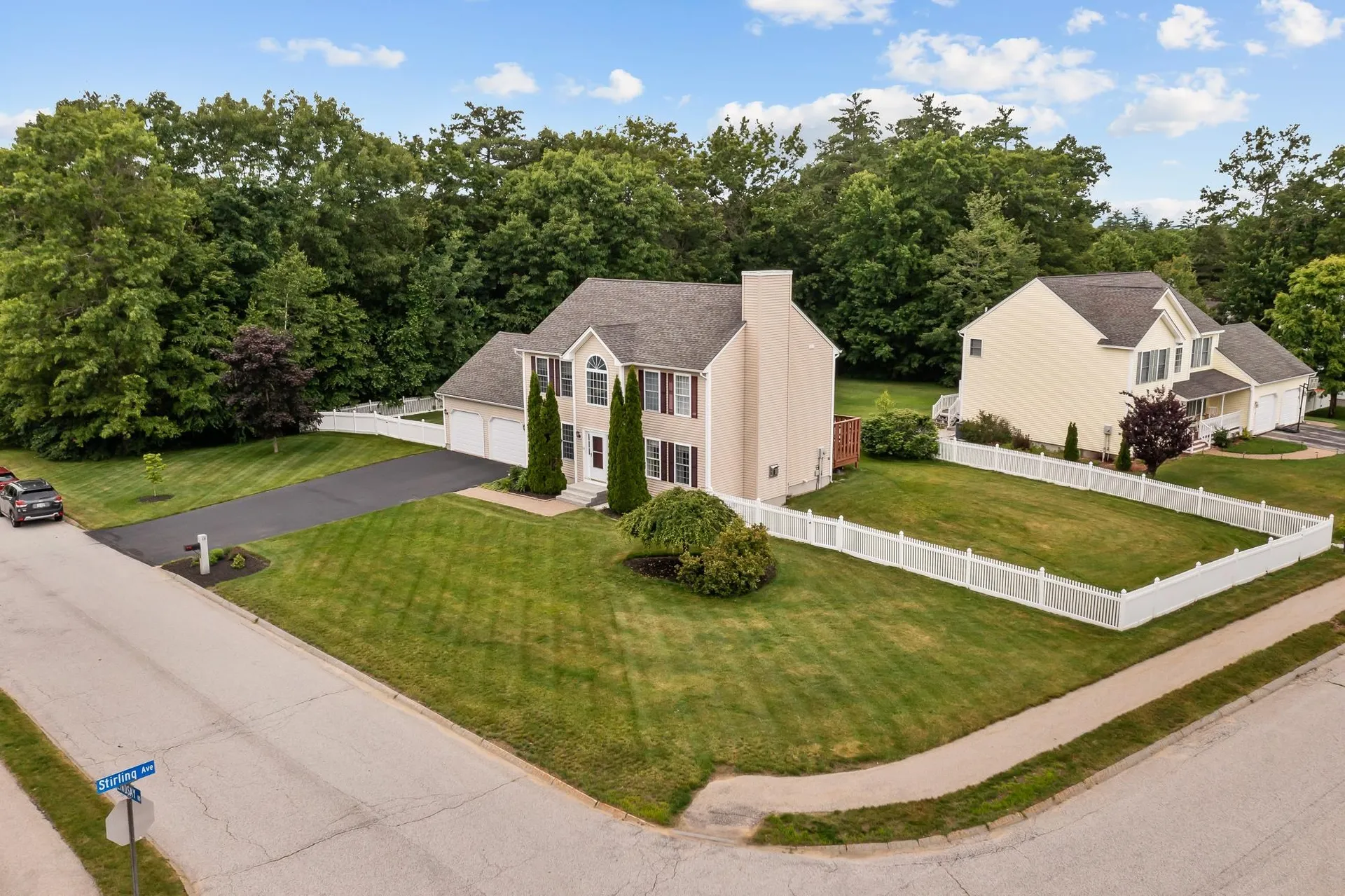 68 Lindsay Road Hooksett NH 03106