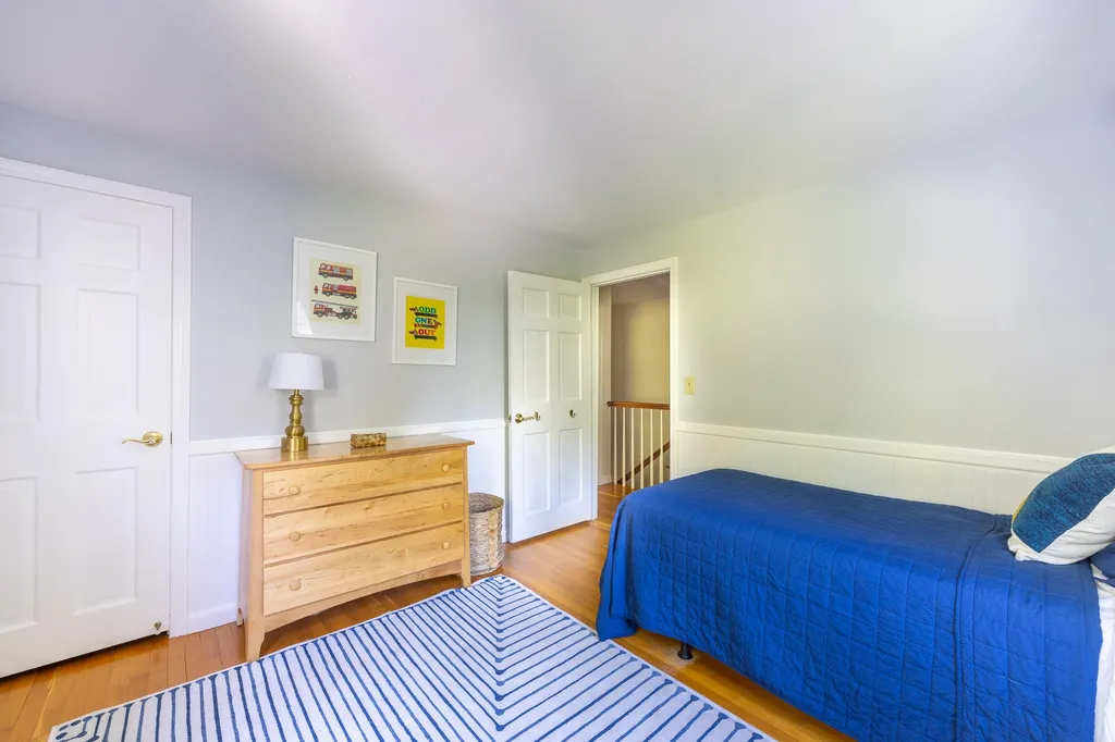 15 Kimberly Drive North Hampton NH 03862