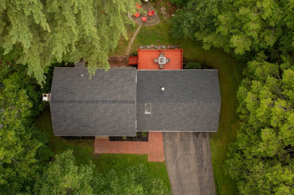 15 Kimberly Drive North Hampton NH 03862