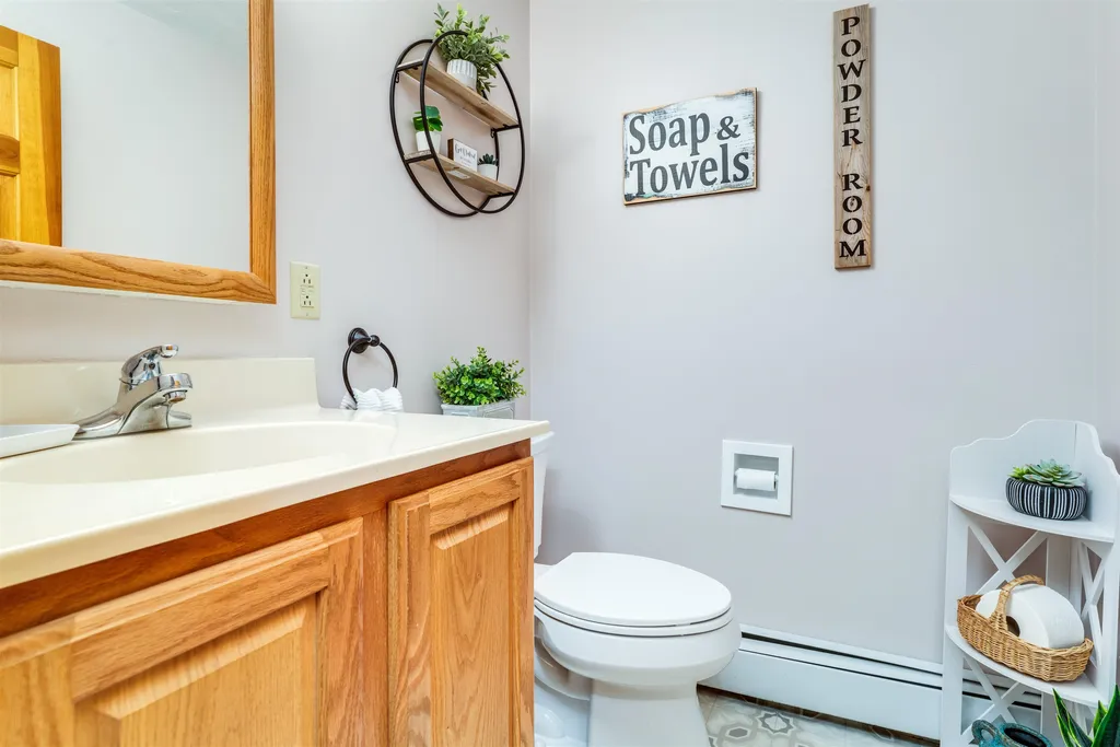 4 Winona Shores Road Meredith NH 03253
