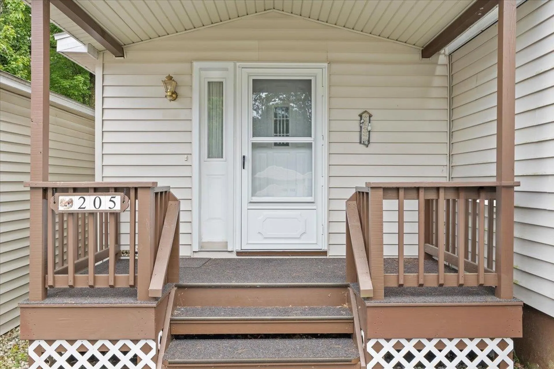205 Stonehill Road Williston VT 05495