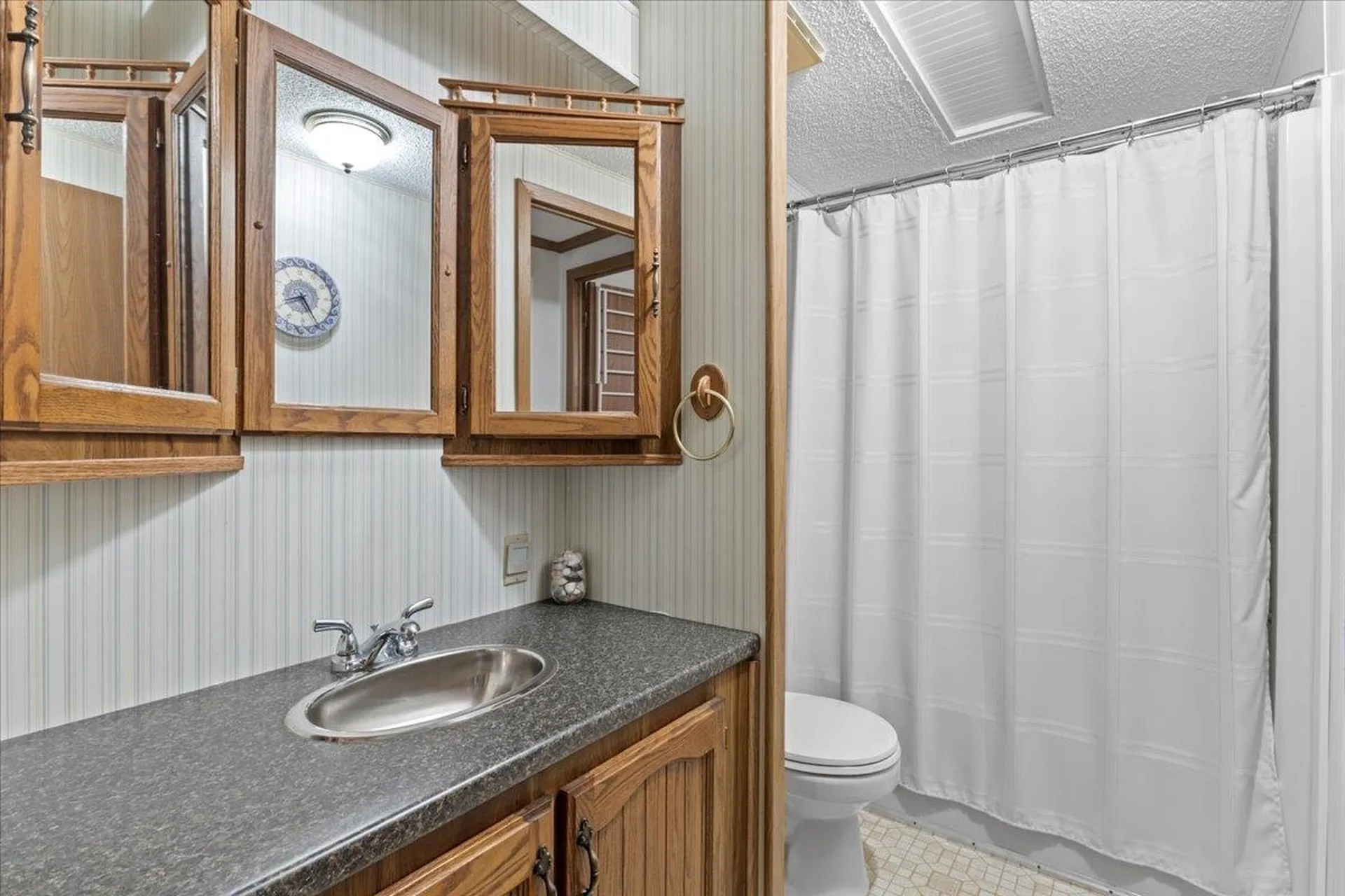 205 Stonehill Road Williston VT 05495