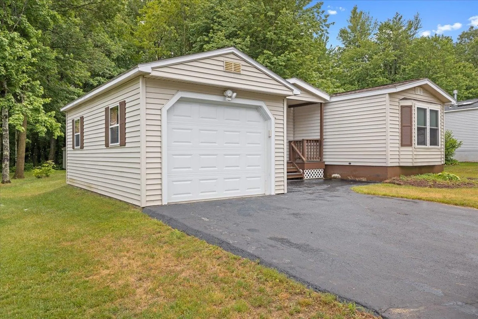 205 Stonehill Road Williston VT 05495