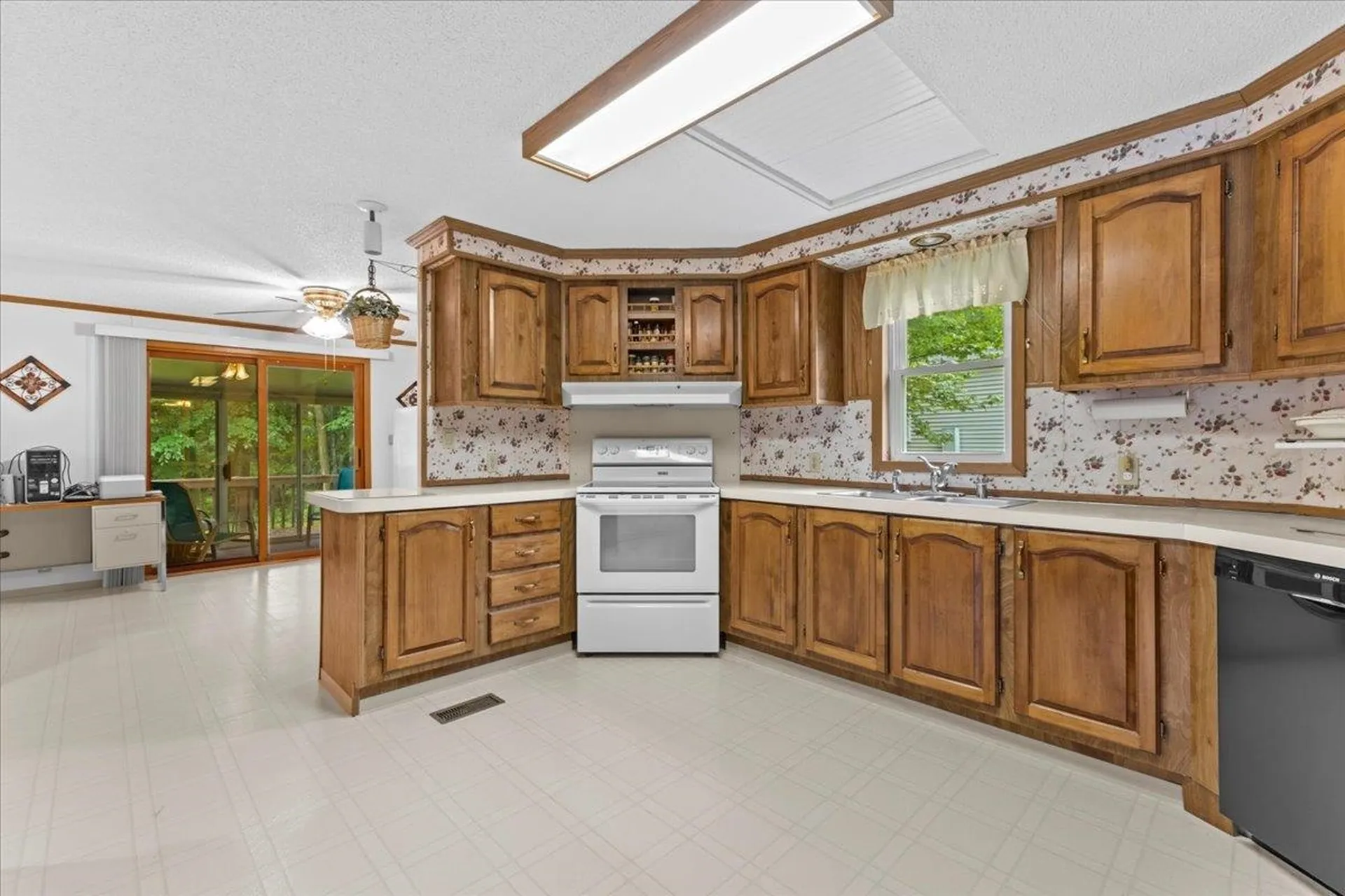 205 Stonehill Road Williston VT 05495