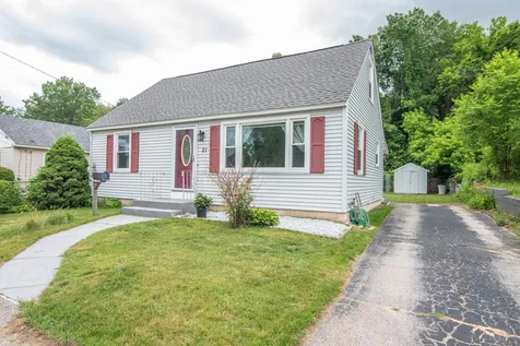 21 S Jewett Street Manchester NH 03103