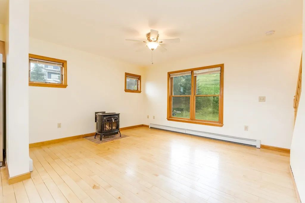 129 Honeysuckle Terrace Northfield VT 05663