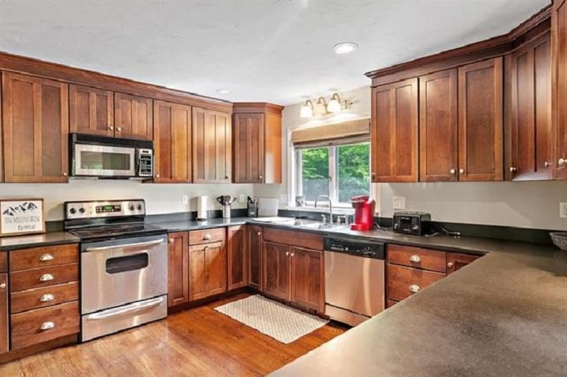6 Blackberry Road Lincoln NH 03251