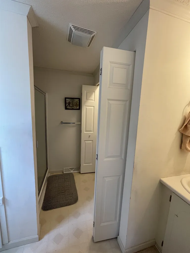 56 Redington Street Littleton NH 03561