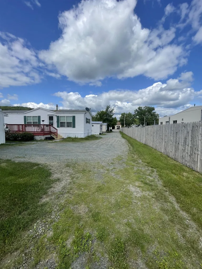 56 Redington Street Littleton NH 03561