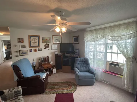 56 Redington Street Littleton NH 03561