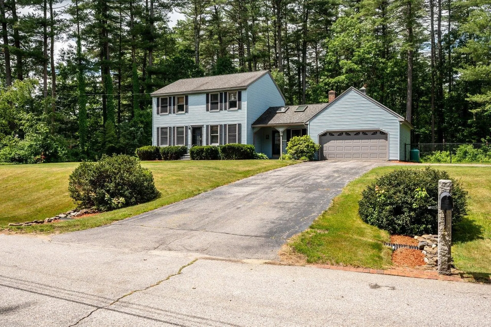 3 Grouse Lane Litchfield NH 03052