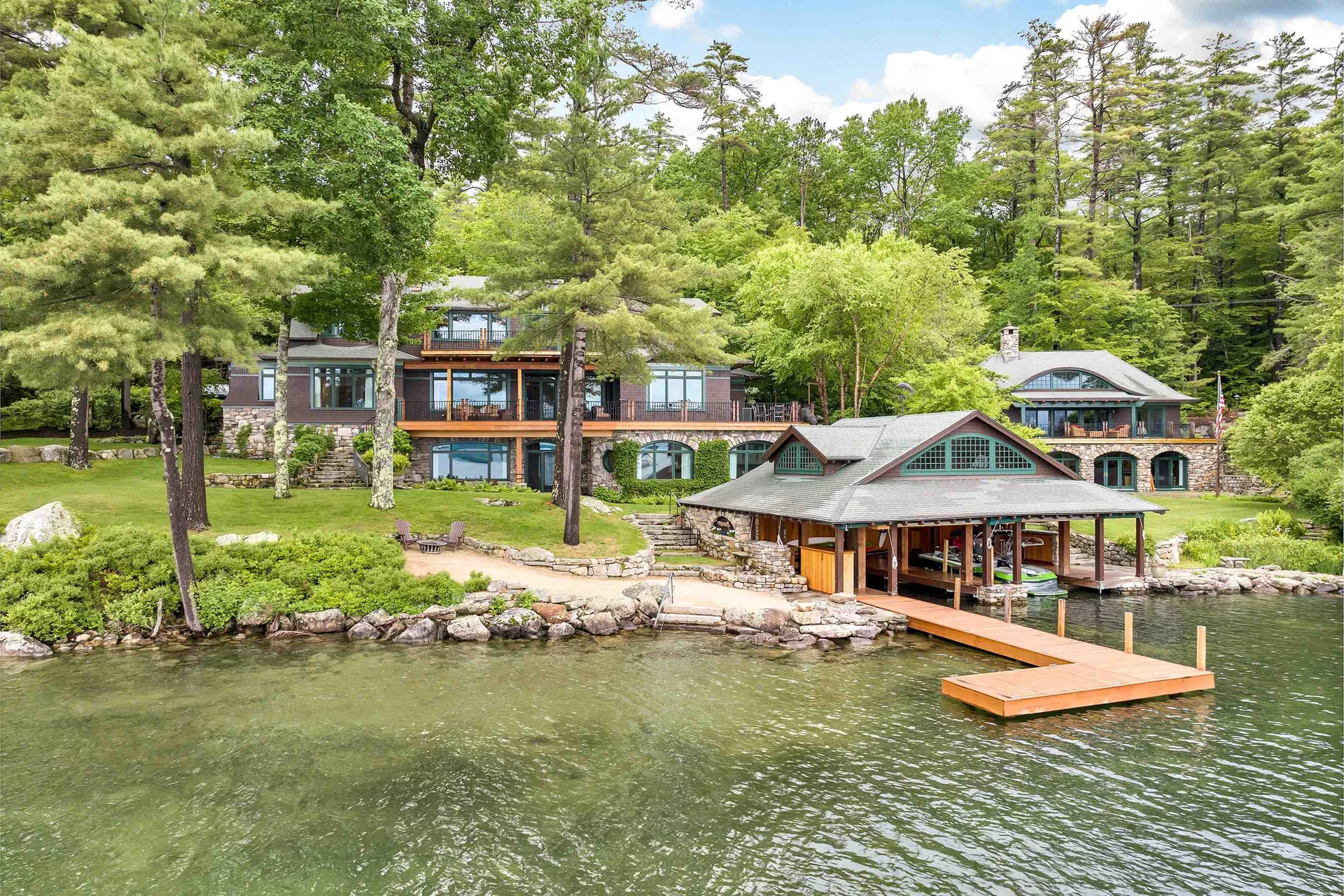 428 & 430 Sewall Road Wolfeboro NH 03894