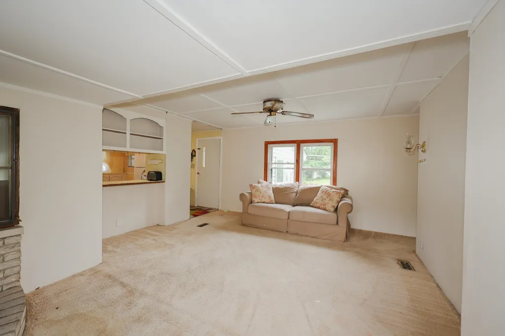 10 Bonny Street Nashua NH 03062