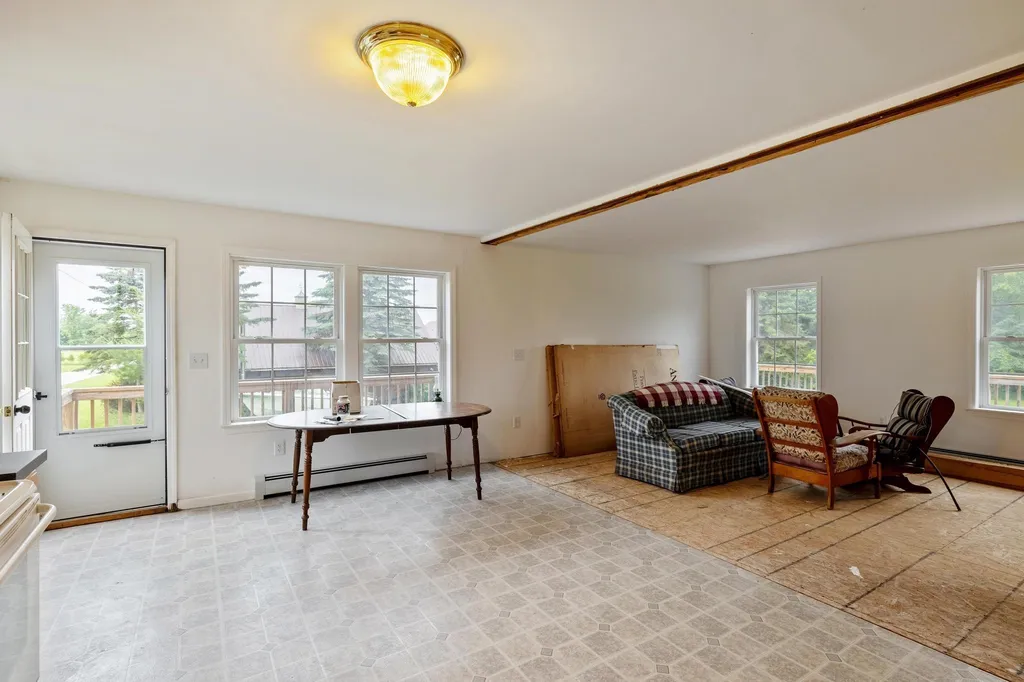 245 Sunset View Lane Isle La Motte VT 05463