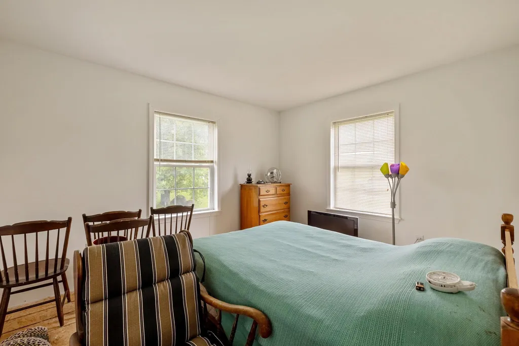 245 Sunset View Lane Isle La Motte VT 05463