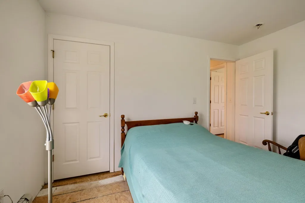 245 Sunset View Lane Isle La Motte VT 05463