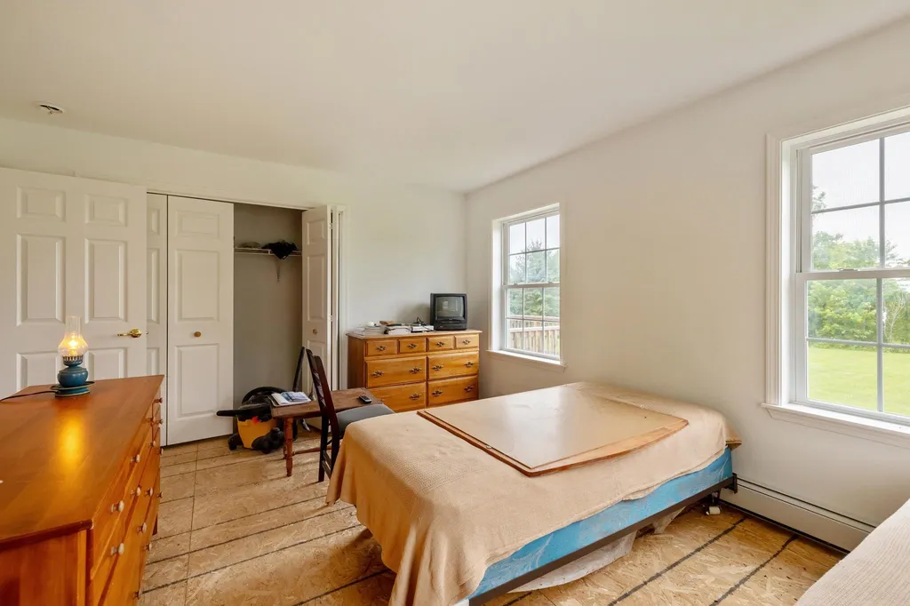 245 Sunset View Lane Isle La Motte VT 05463