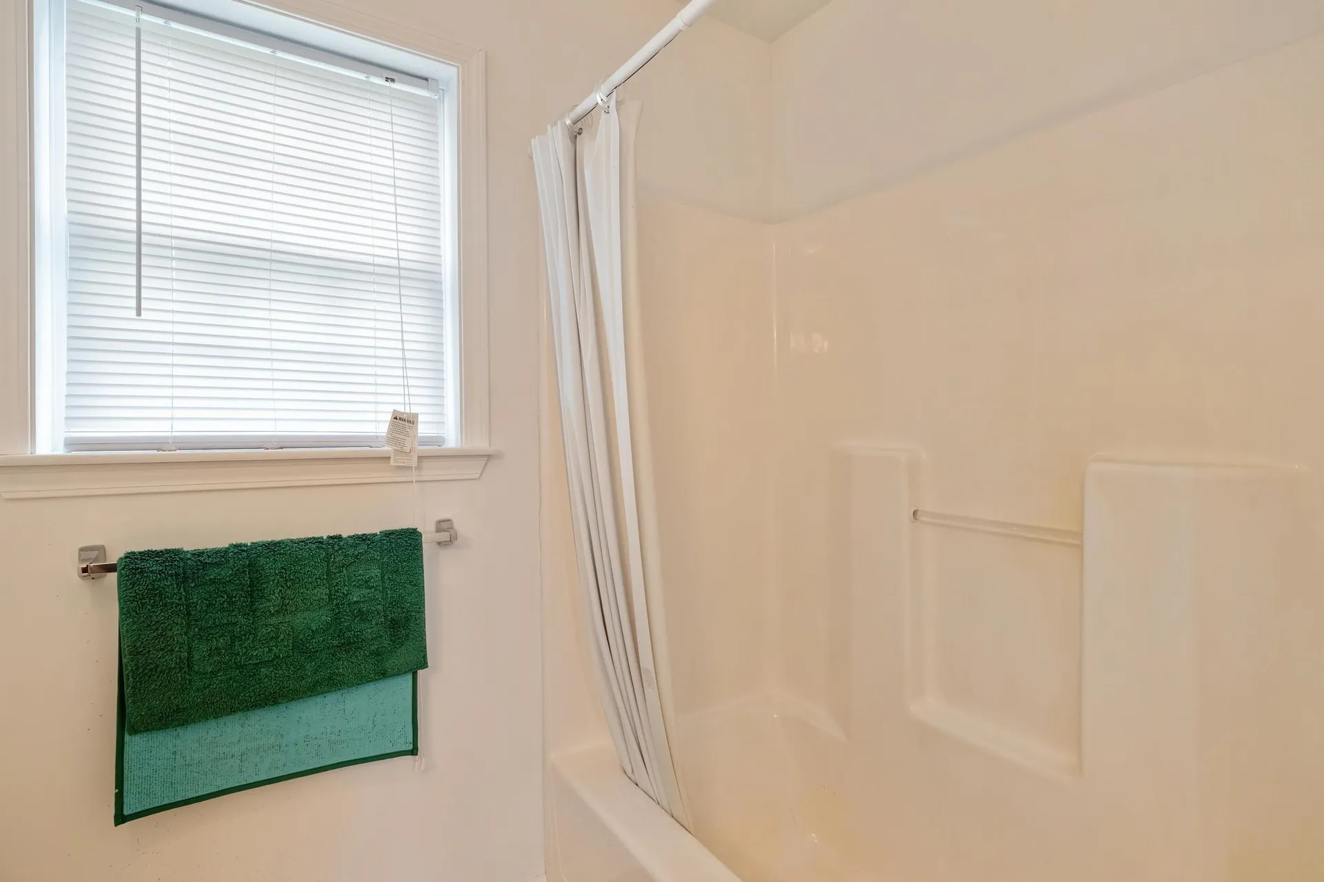 245 Sunset View Lane Isle La Motte VT 05463