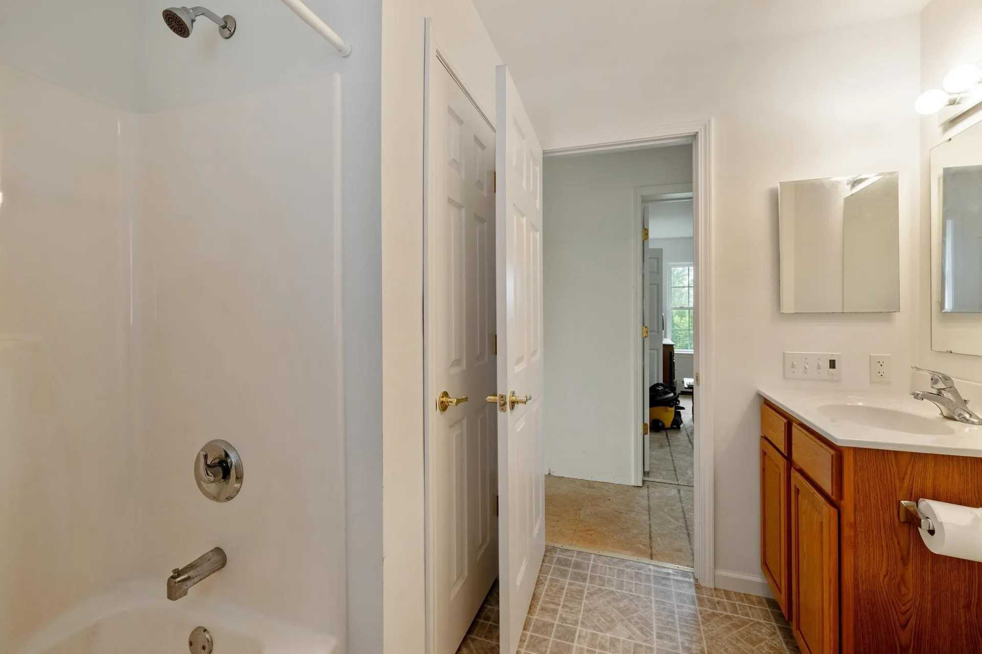 245 Sunset View Lane Isle La Motte VT 05463