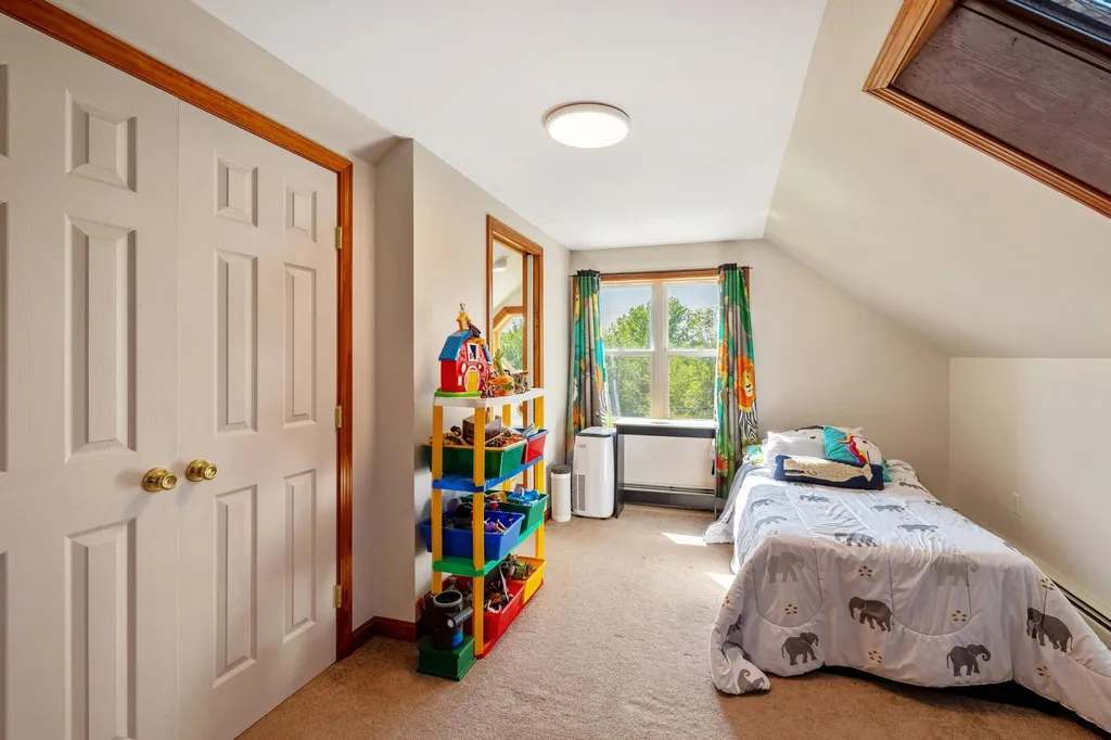 157 Savage Point Road North Hero VT 05474