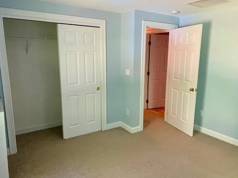 5 Meader Lane Durham NH 03824