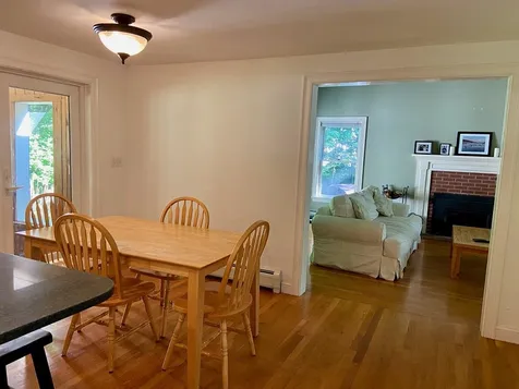 5 Meader Lane Durham NH 03824