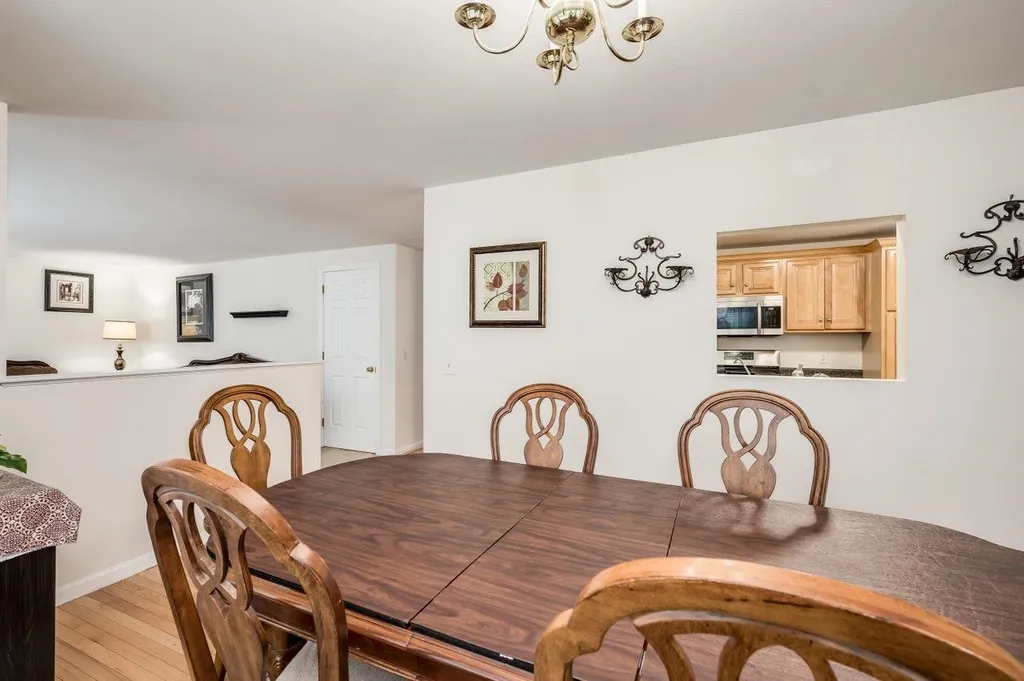 19 Buck Circle Danville NH 03819