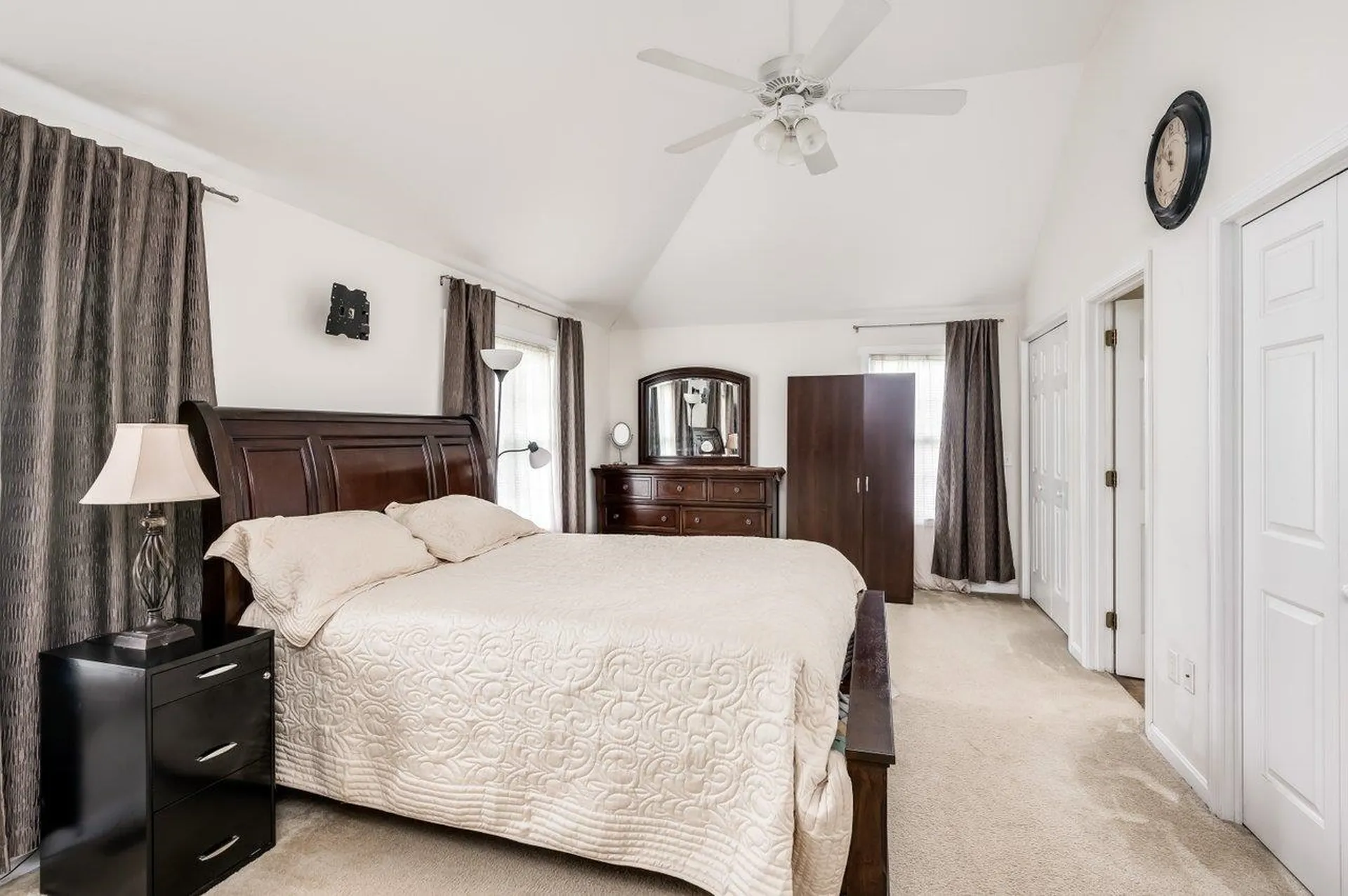 19 Buck Circle Danville NH 03819