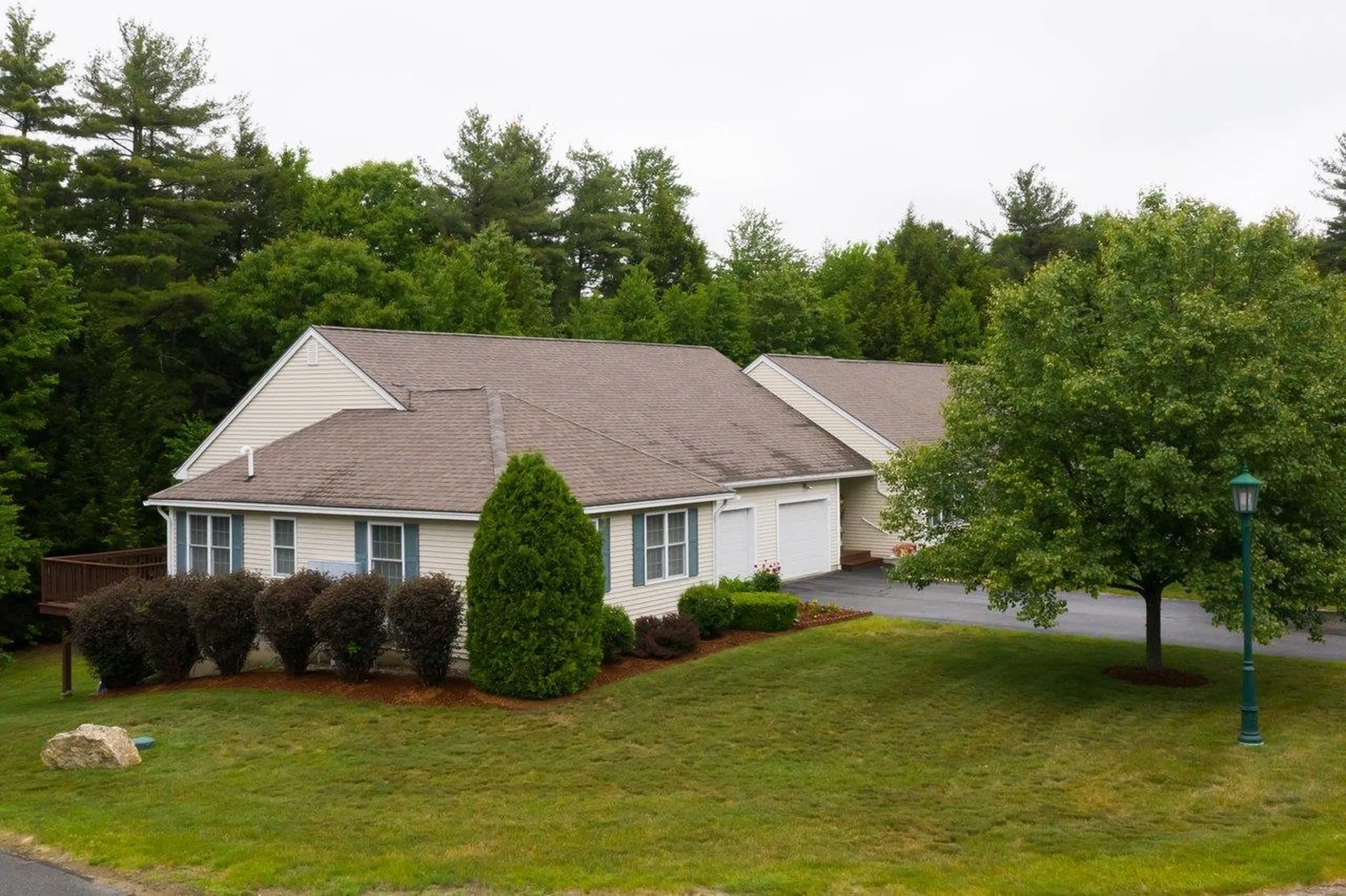 19 Buck Circle Danville NH 03819