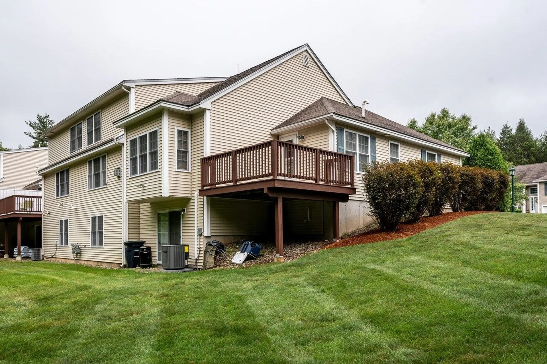 19 Buck Circle Danville NH 03819
