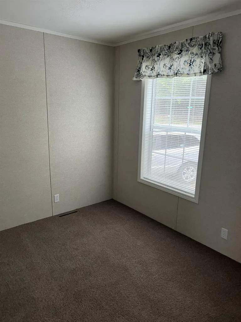 4 Pine Street Hinsdale NH 03451
