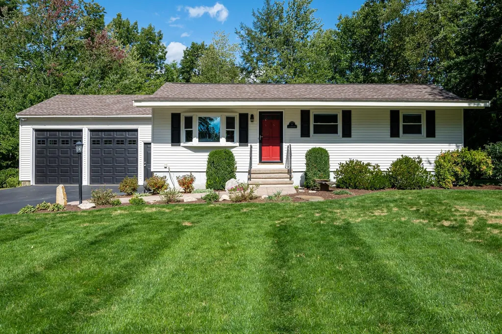 30 Georgetown Drive Milford NH 03055