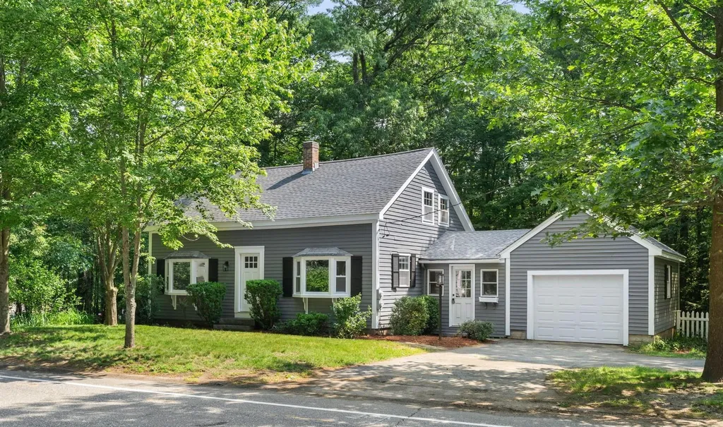 166 Turkey Hill Road Merrimack NH 03054