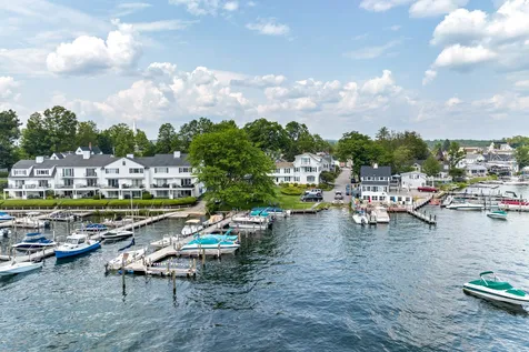 29 Lake Street Wolfeboro NH 03894