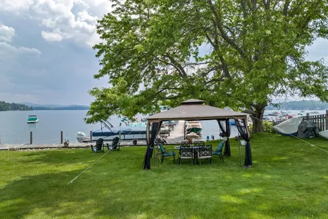 29 Lake Street Wolfeboro NH 03894
