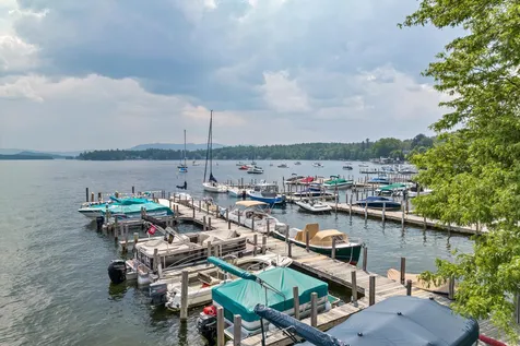 29 Lake Street Wolfeboro NH 03894